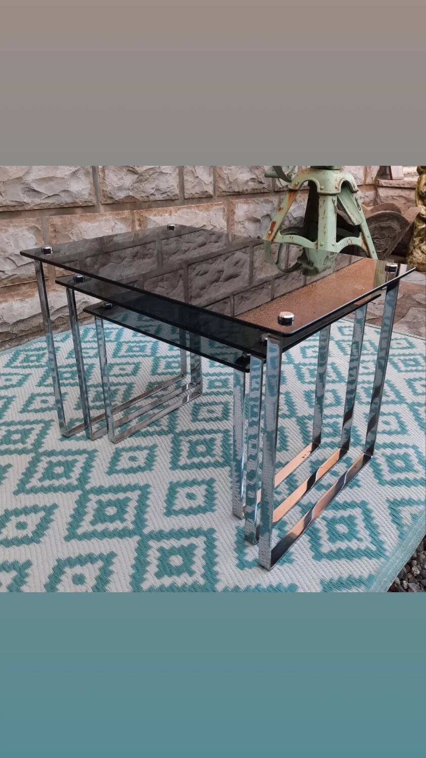 3 nesting coffee tables, smoked glass, chrome base