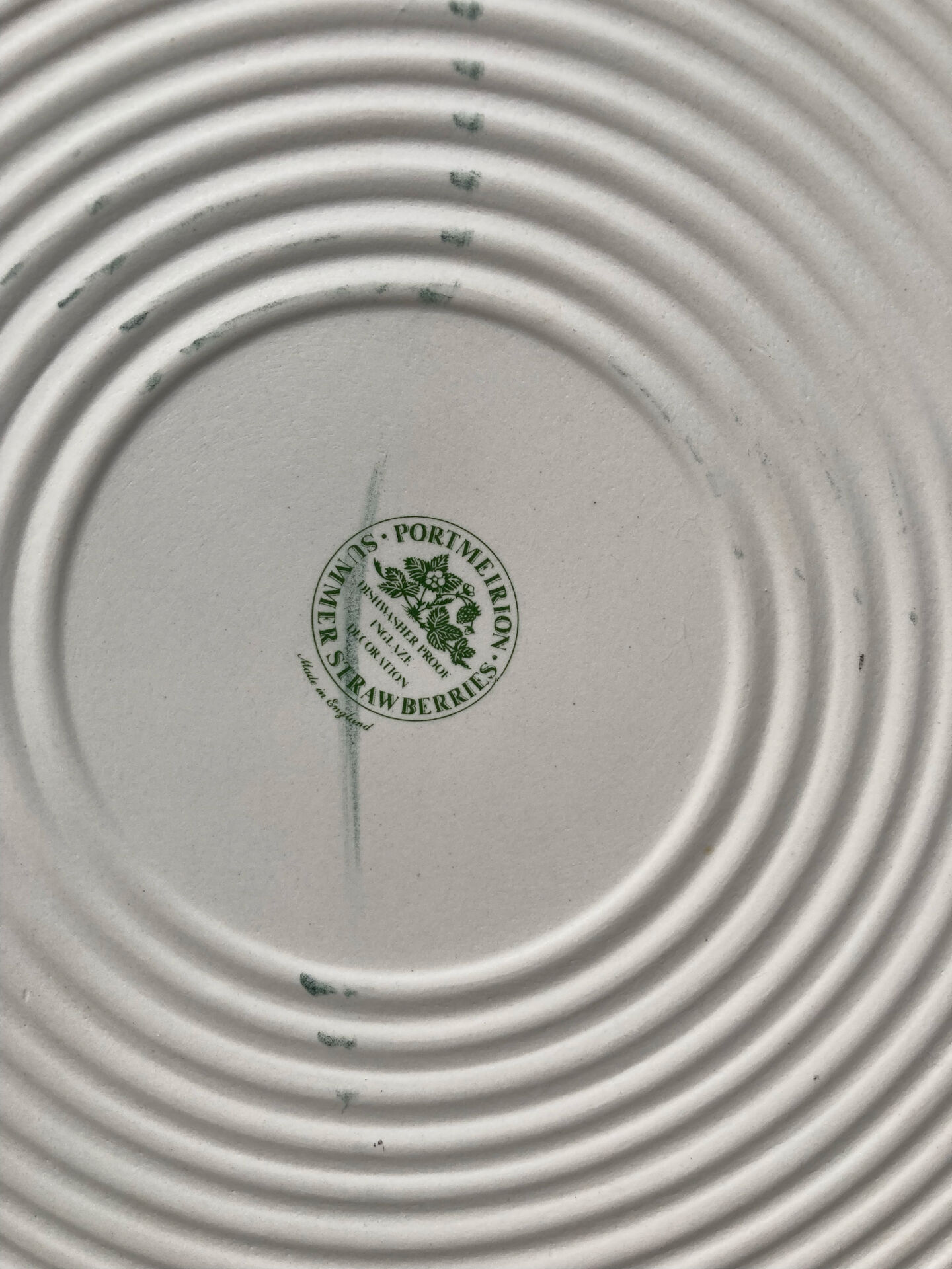 Flan mould Susan Williams-Ellis botanical patterns