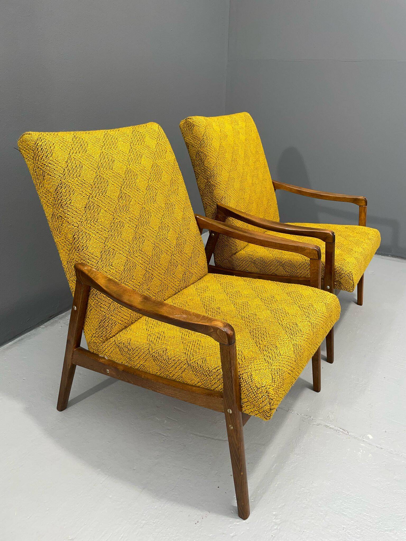 Fauteuils de Jiří Jiroutek – Interiér Praha, années 1960-70
