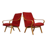 Paire de fauteuils rouge 6953 par Jaroslav Smidek pour Ton Bystrice Thonet 1960