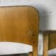 Paire de chaise pliante dépareillés en bois