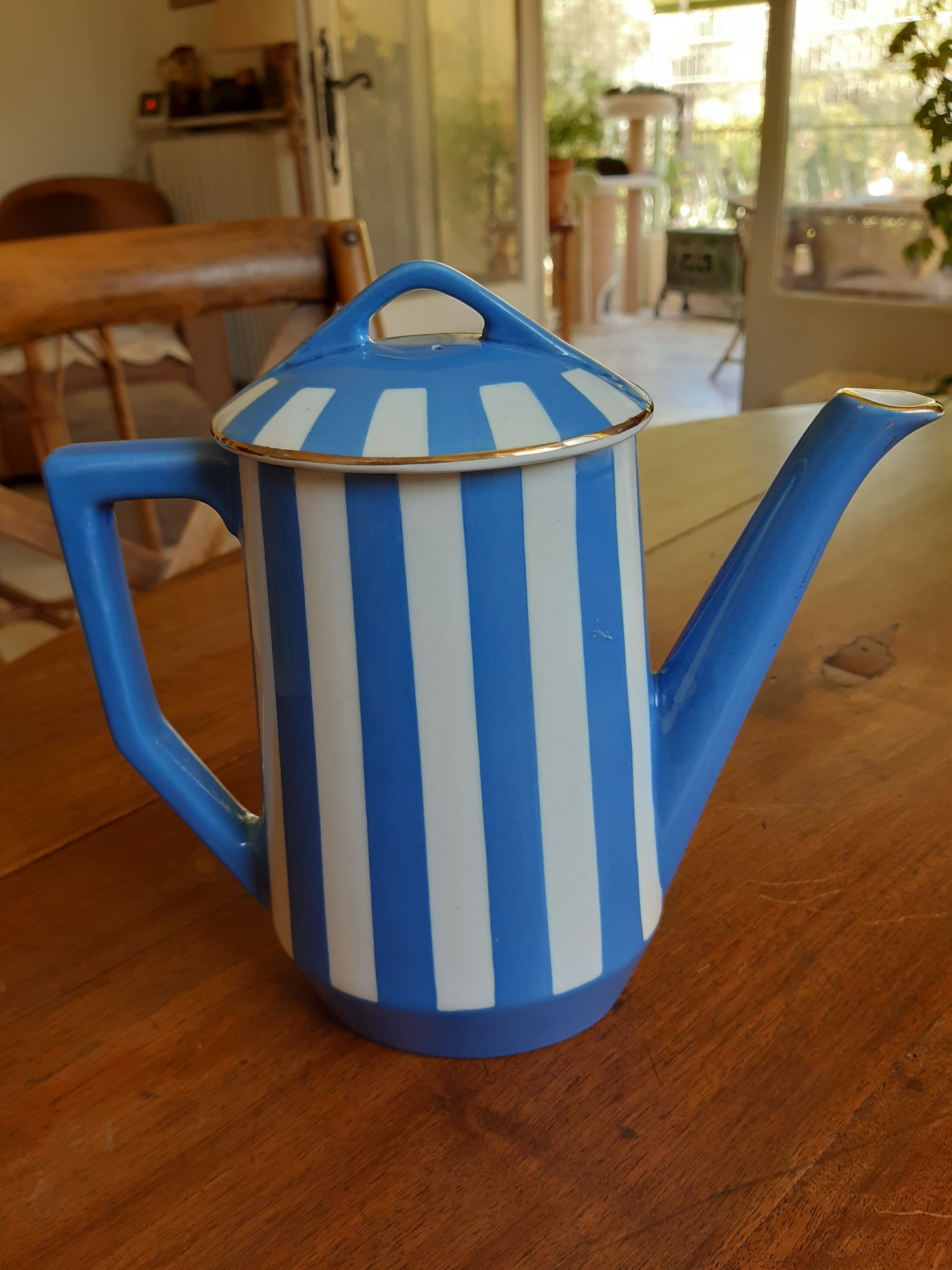 Old Cafeteria Sarreguemines