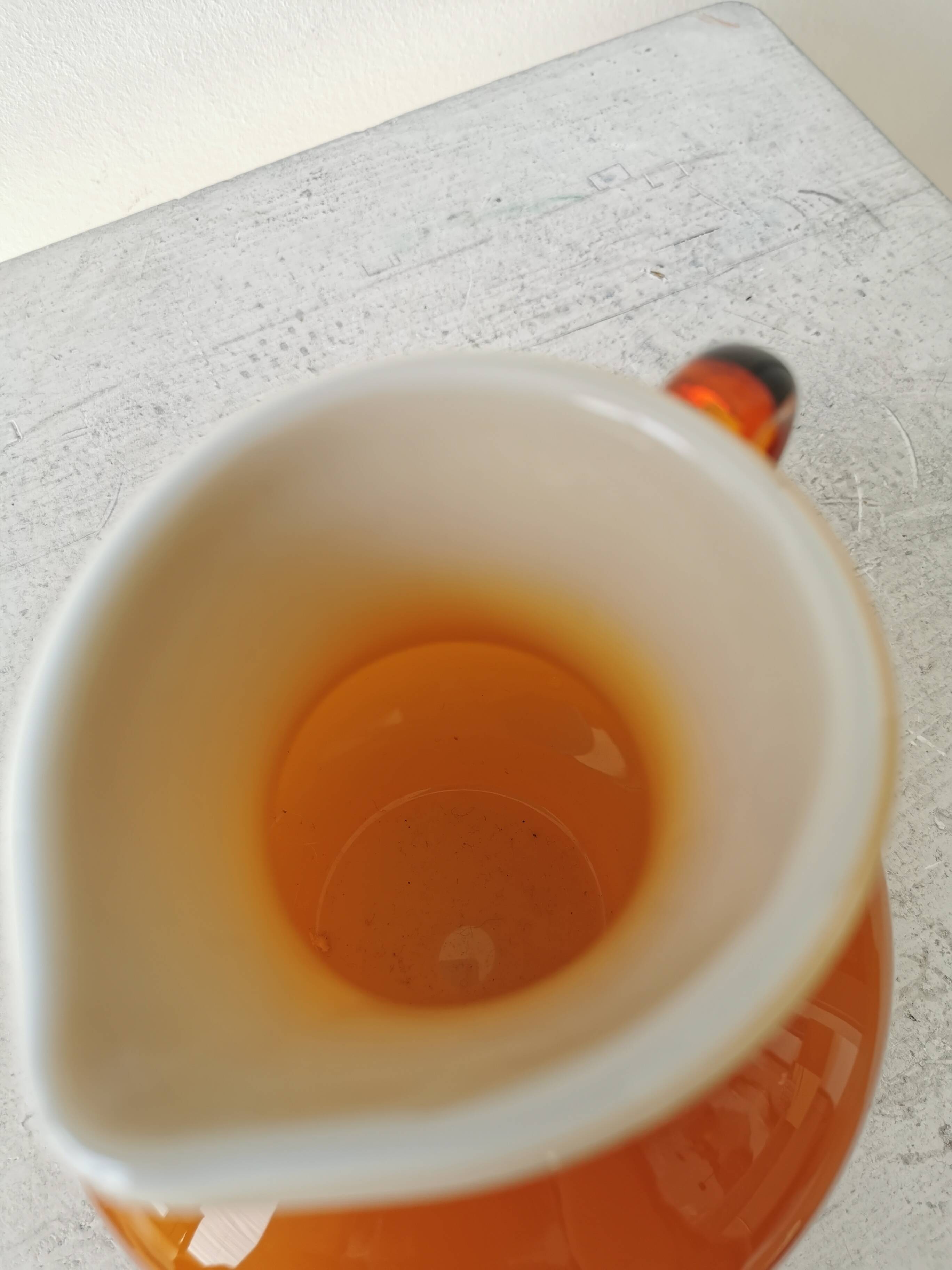 Vase vintage : verre Prokuplje fait à la main, Yougoslavie