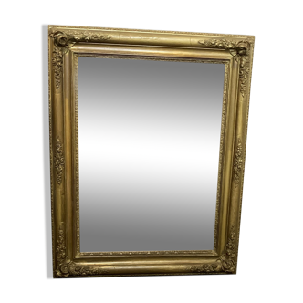 Ancien miroir en bois stuqué doré XIXème - 84x66cm