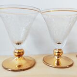 Ensemble de 4 verres gravés au pied doré