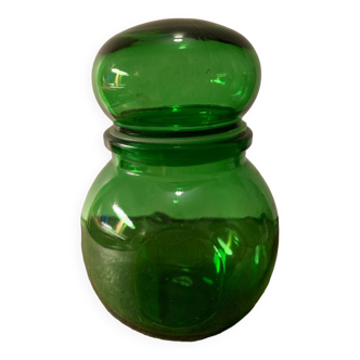 Apothecary jar