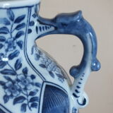 Covered pot in Delft porcelain