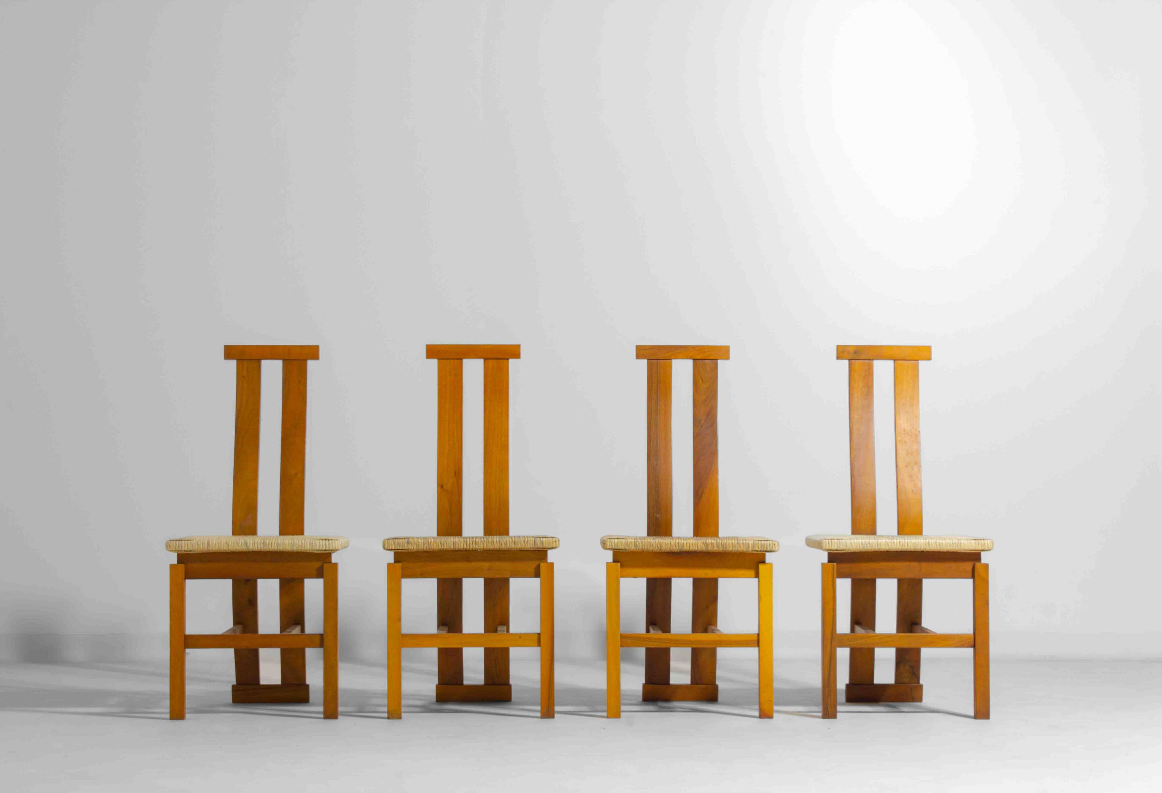 Sculptural postmodern dining chairs in wood with curved back, 1980s