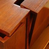 Bar furniture rollaway 1930, compartment door magazine