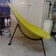 Fauteuil  à piétement tripode en acier laqué. Édité par Merat en 1956.