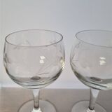 Set of 6 stemmed glasses