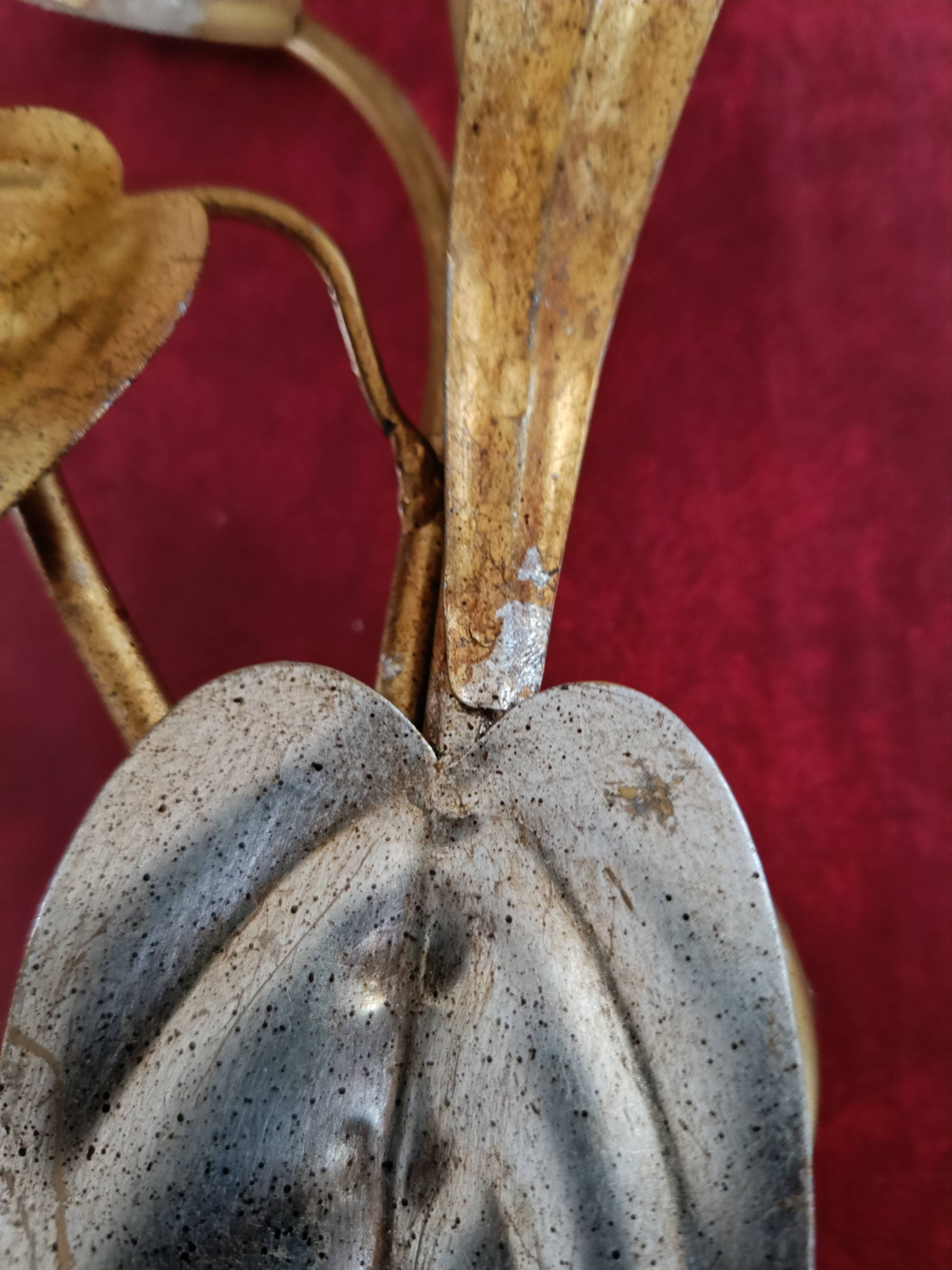 Floral-shaped wall lamp from the Italian brand Jolly