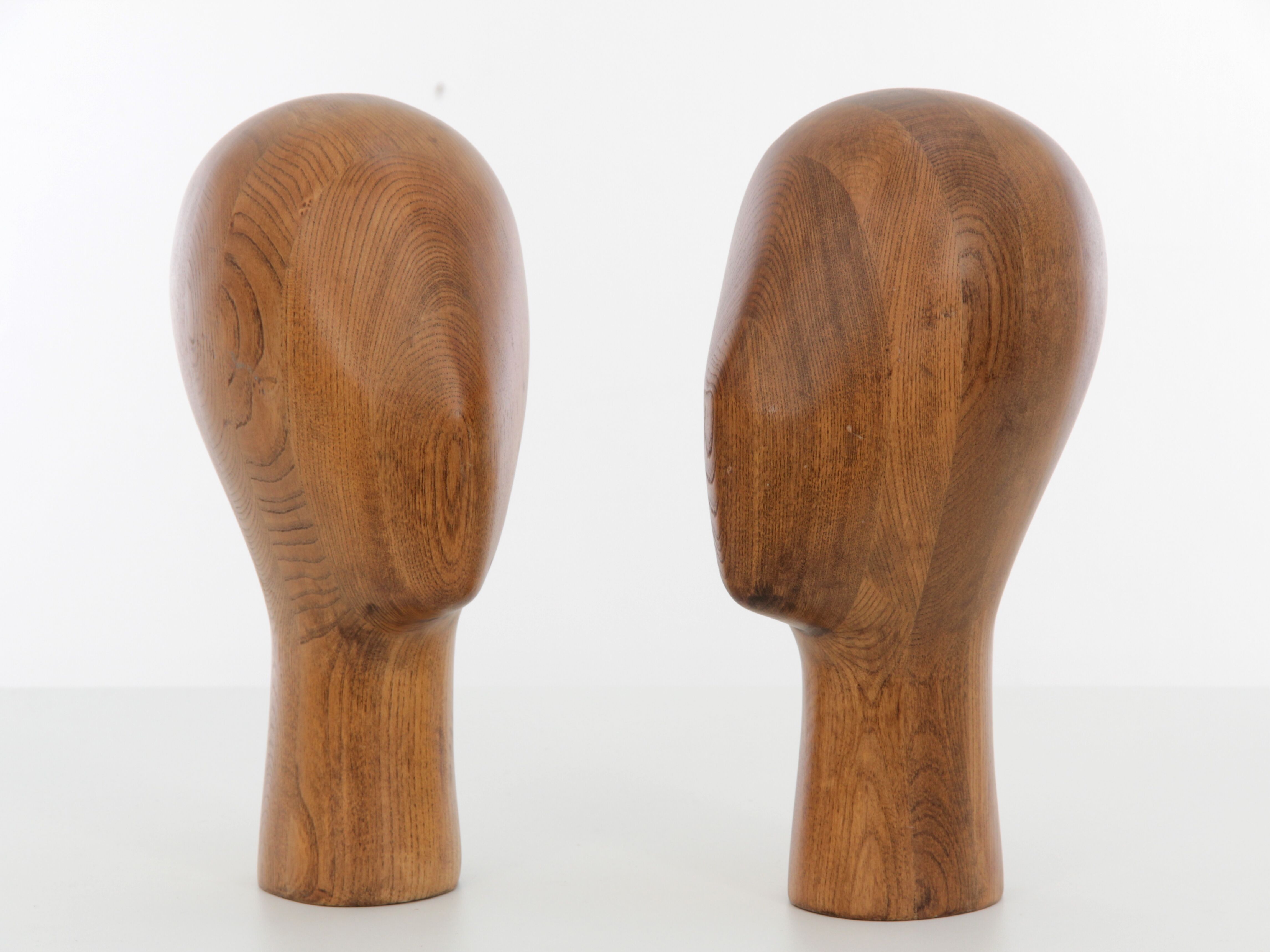 Pair of oak manequin head