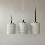 Lot 3 suspensions in vintage opaline