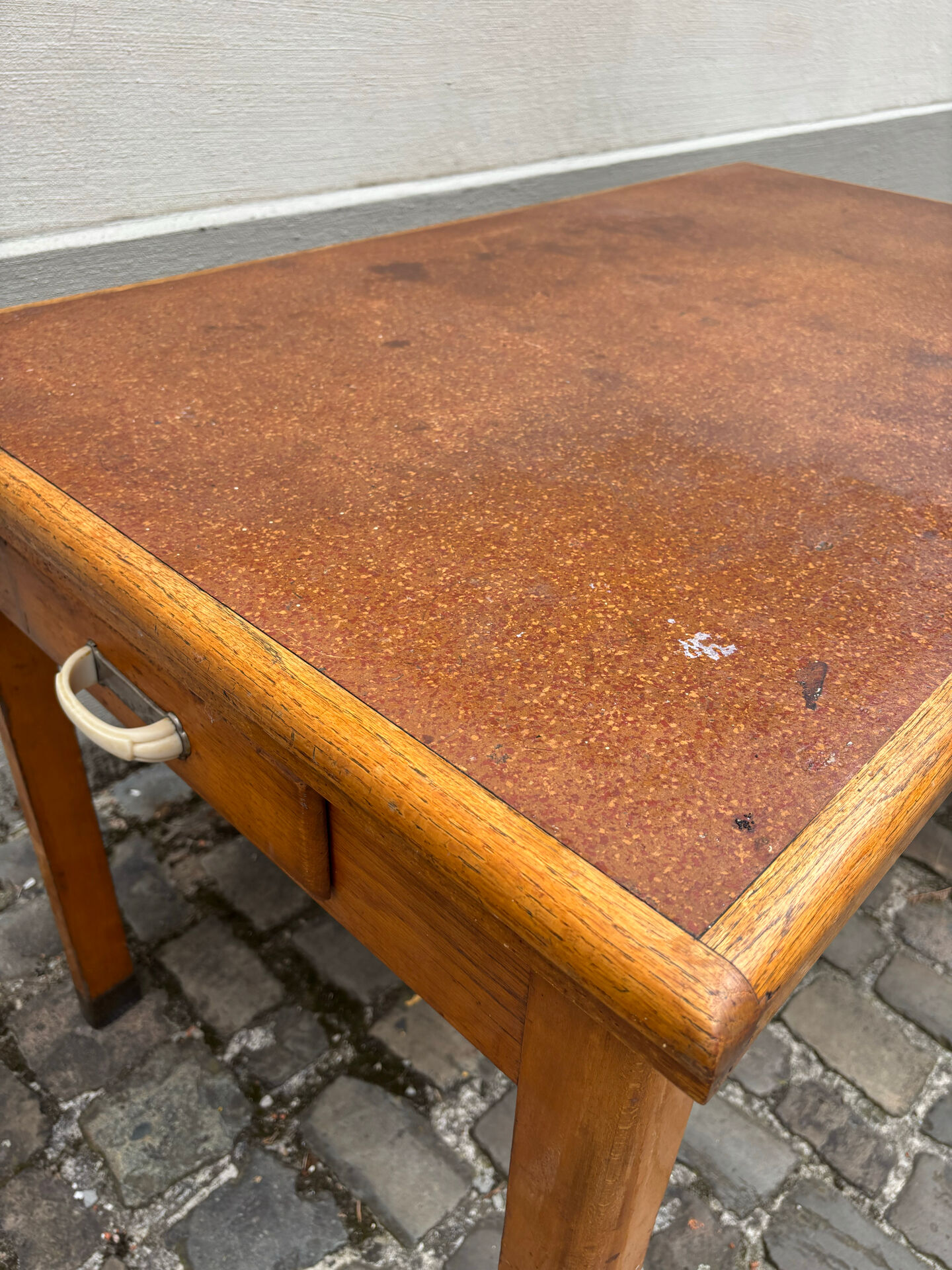 Art deco dining table or desk in wood (extendable)