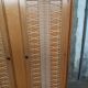 Armoire en rotin vintage