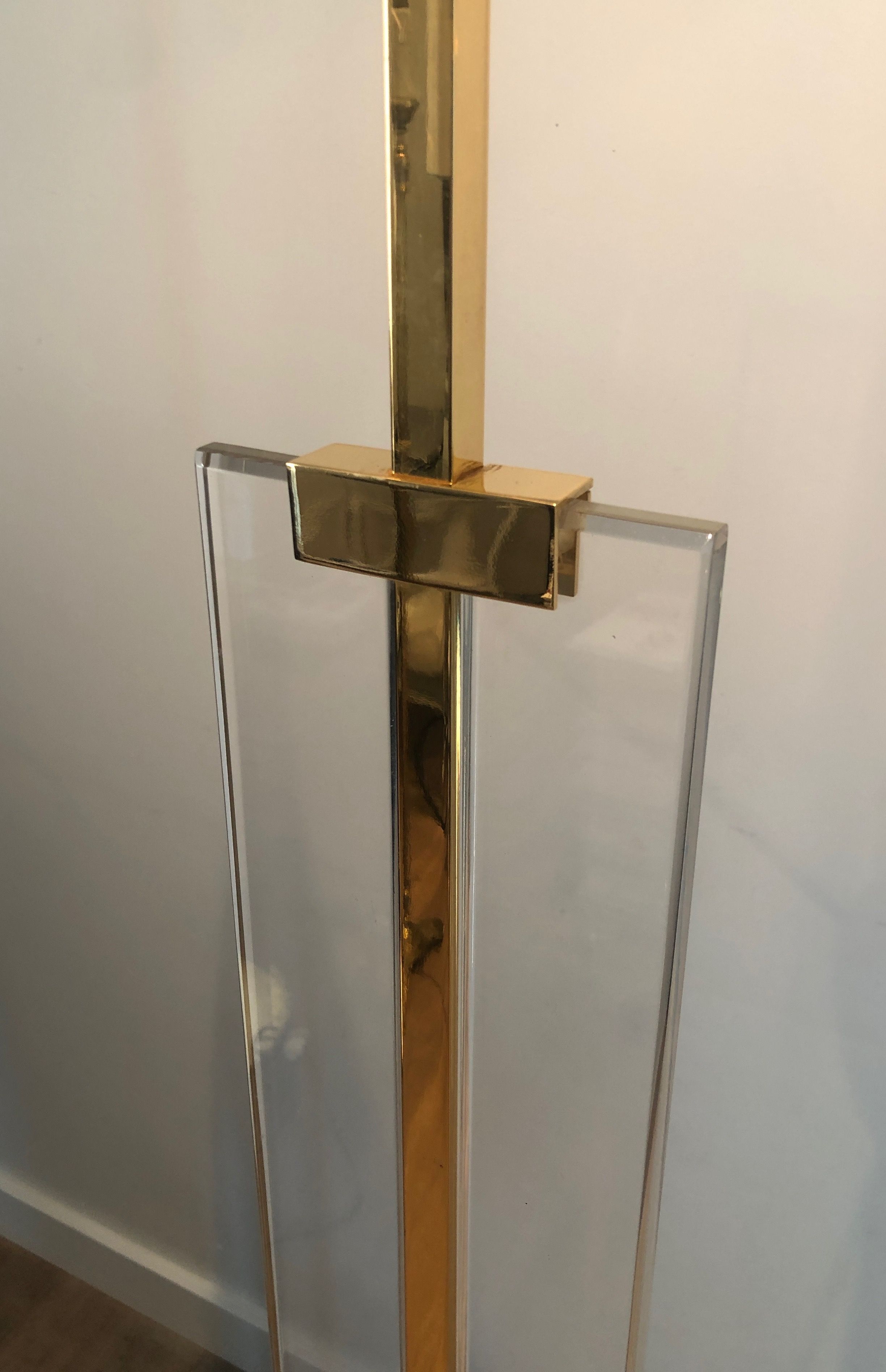 Lampadaire de parquet en verre et laiton