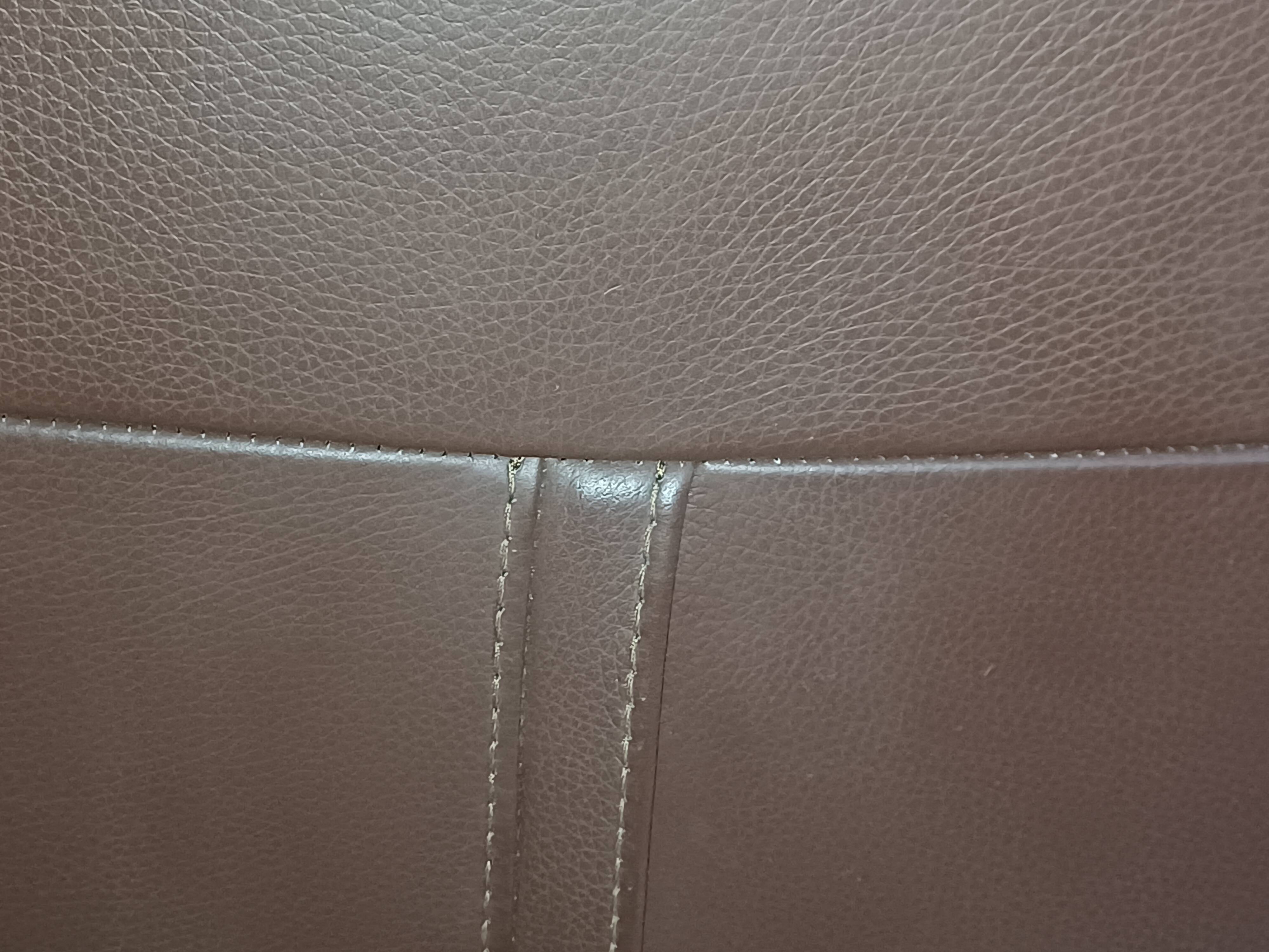 Fauteuil club cuir cinna