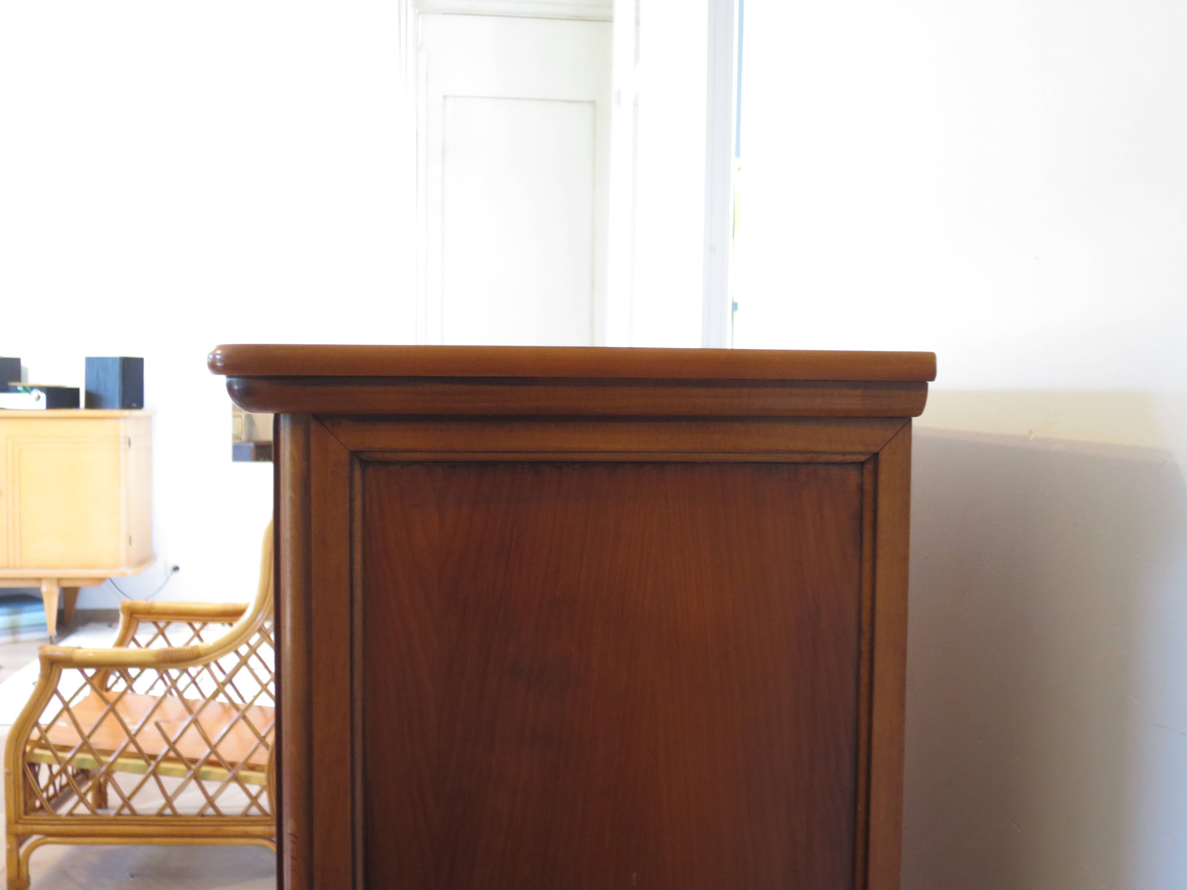 Rare Louis Philippe chest of drawers with 7 drawers from the 80s in cherry wood