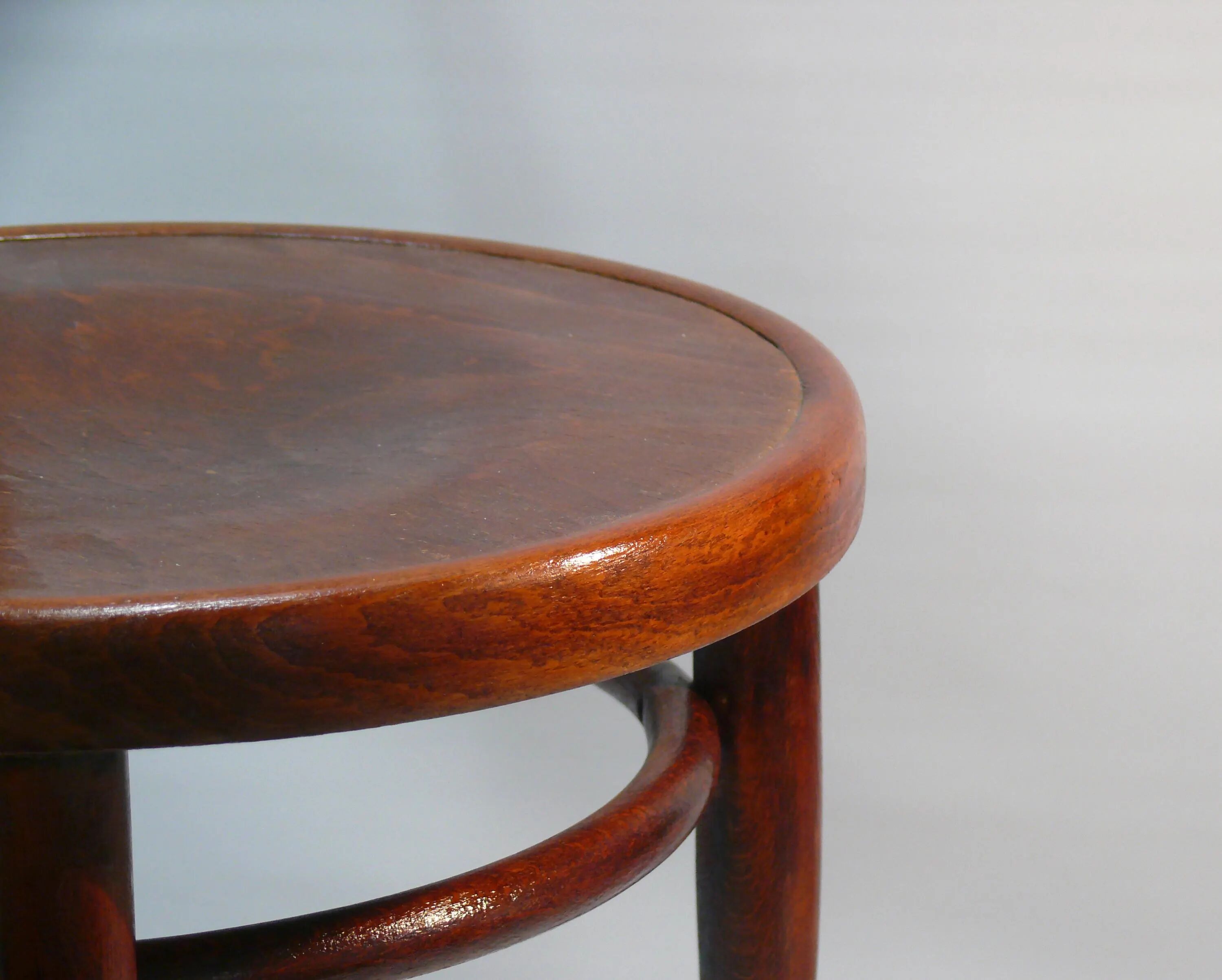 Antique Thonet Bentwood Chair No. 14, circa 1900