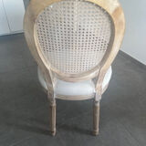Medallion chair