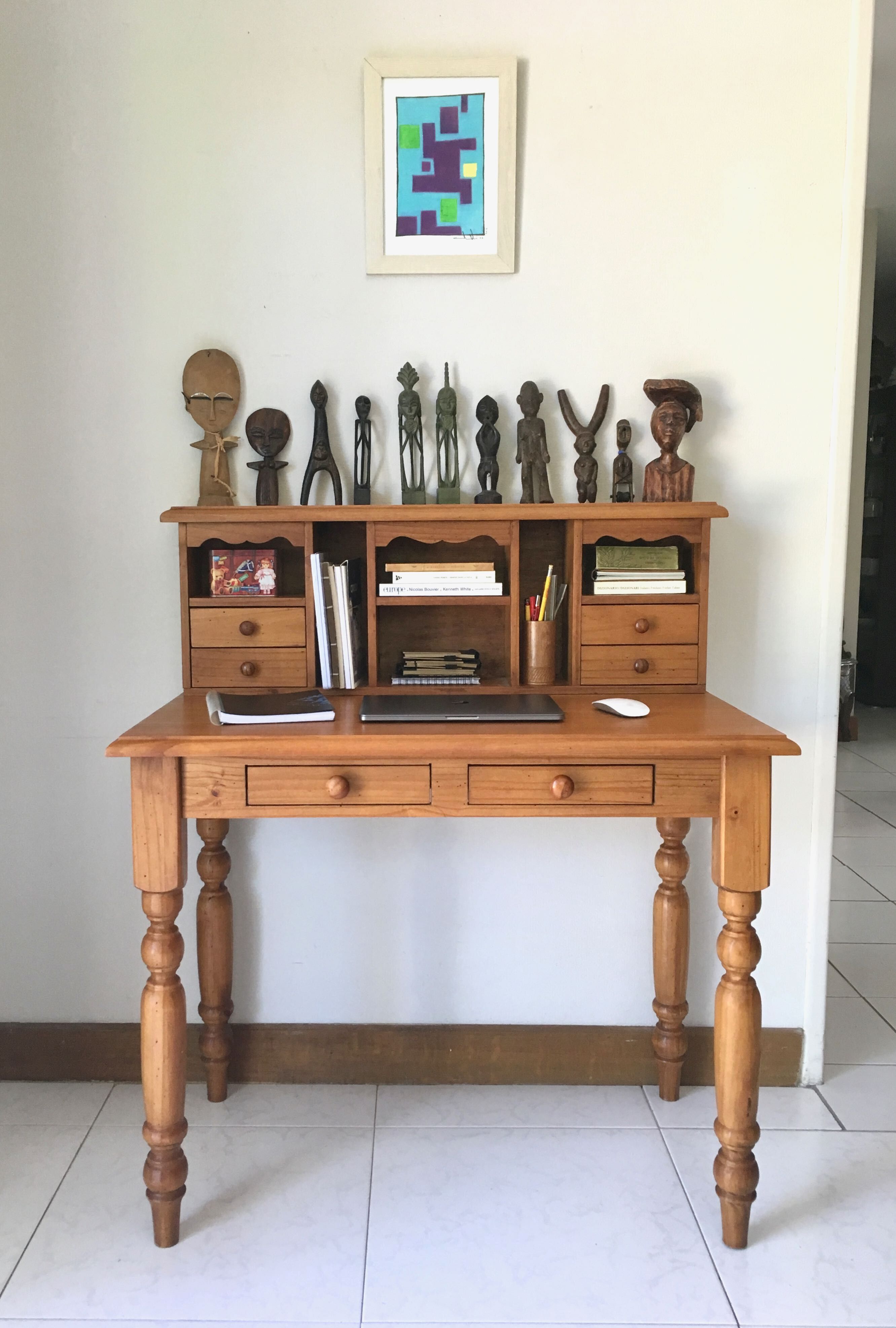 Bureau de chambre d’hôtel vintage