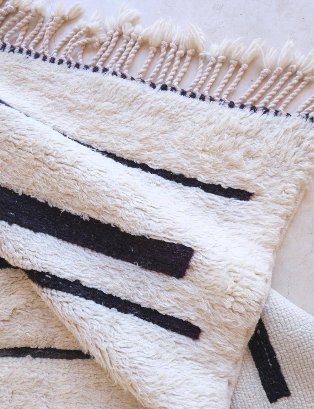 Contemporary Beni M'Rirt Rug - 330 x 234 cm