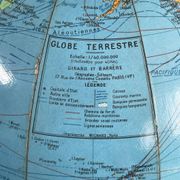Vintage terrestrial globe Girard and Barrère - 1950s-60s - string base - Ref 1153