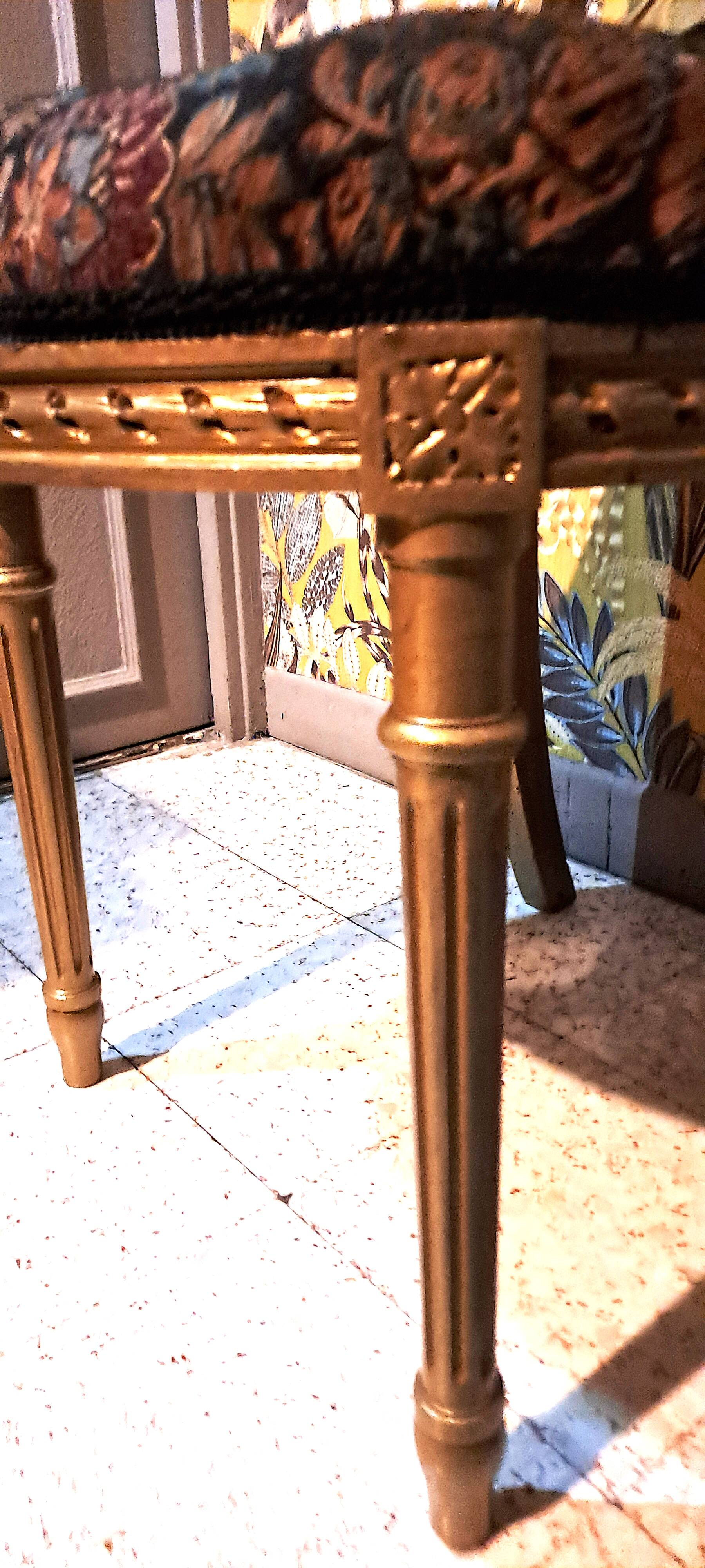 Napoleon III chairs, gilded wood, upholstered in damask fabric