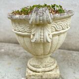 Flower box, old round planter