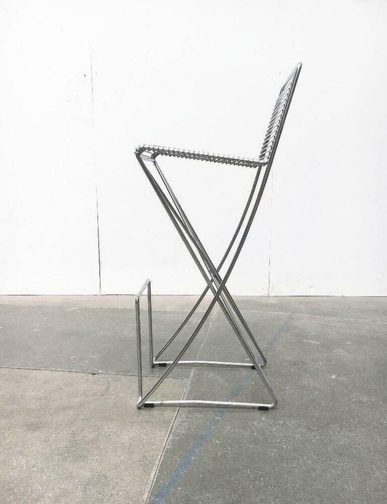 Postmodern German Kreuzschwinger bar stool by Till Behrens for Meyer Stahlmöbel, 1980s.