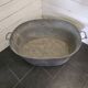 Oval zinc basin or bathtub