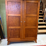 René Gabriel designed wardrobe shoulder reconstruction.