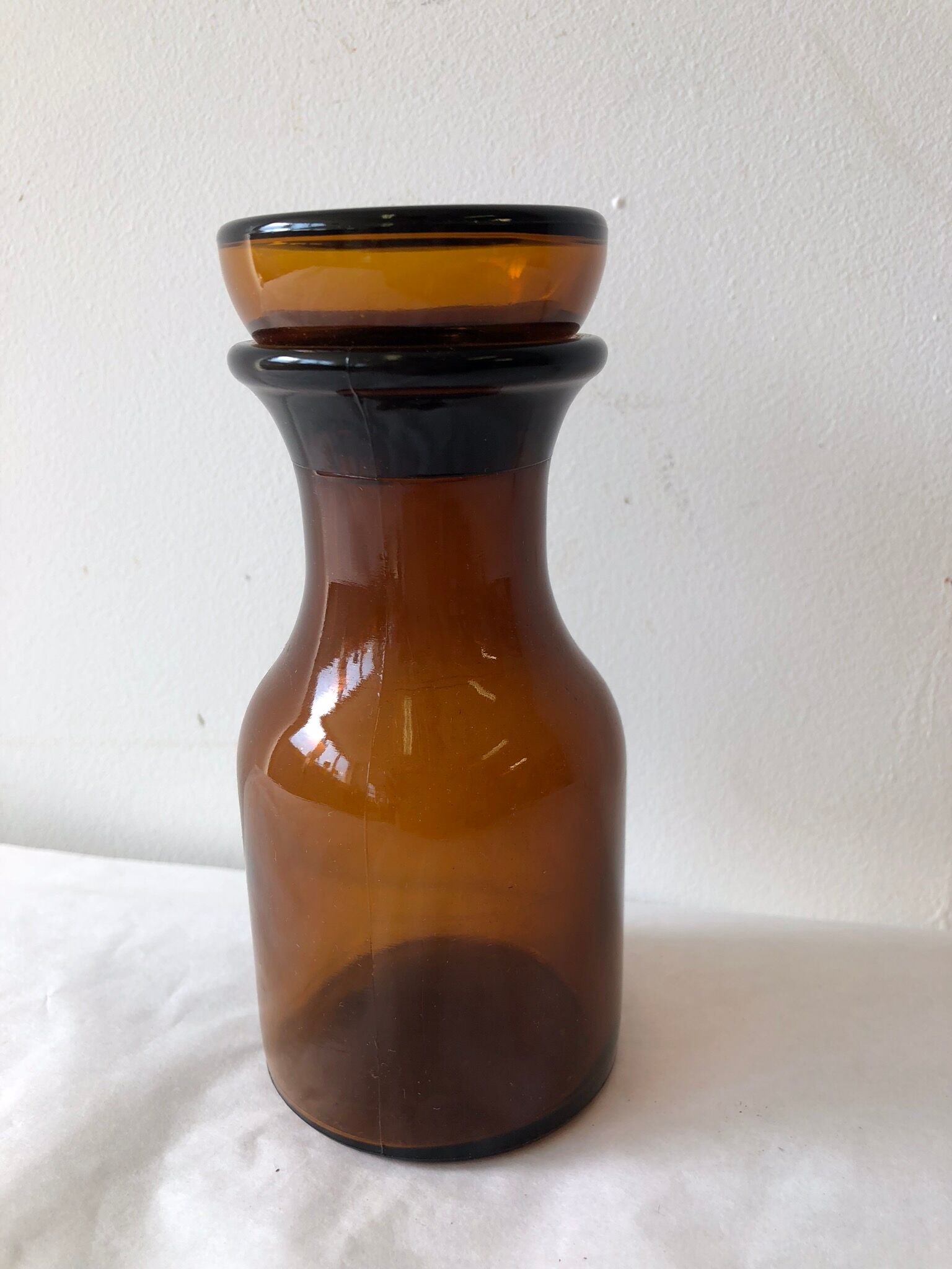 Old pot smoked glass washing