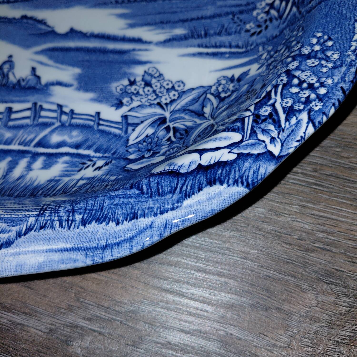 Lunéville porcelain - 28 cm serving plate, blue landscape