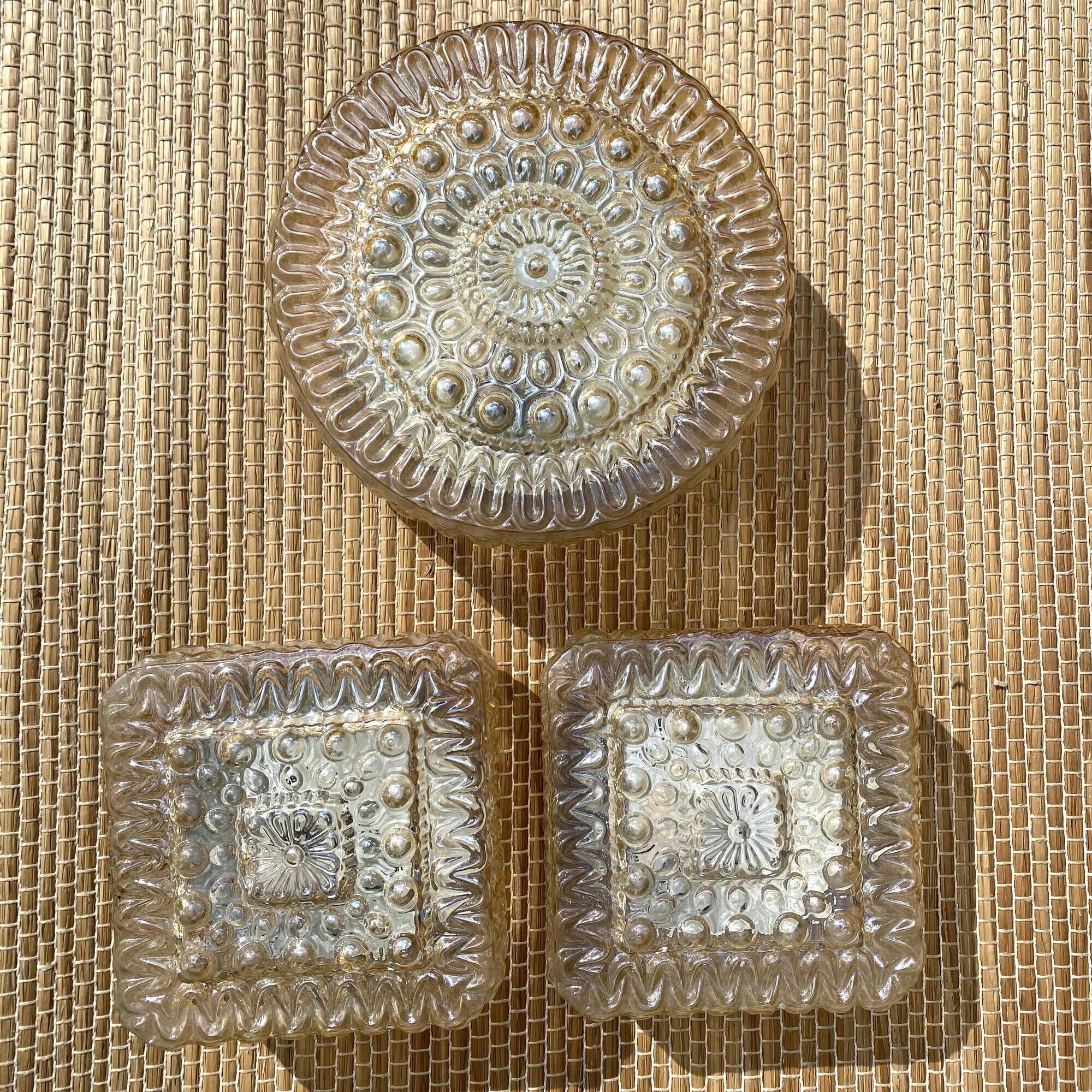 2 square ceiling lights in amber glass, 70s-80s
