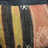 Couverture d’oreiller de tapis faite à la main