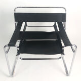 Pair of "vassily" model armchairs Marcel Breuer 1980