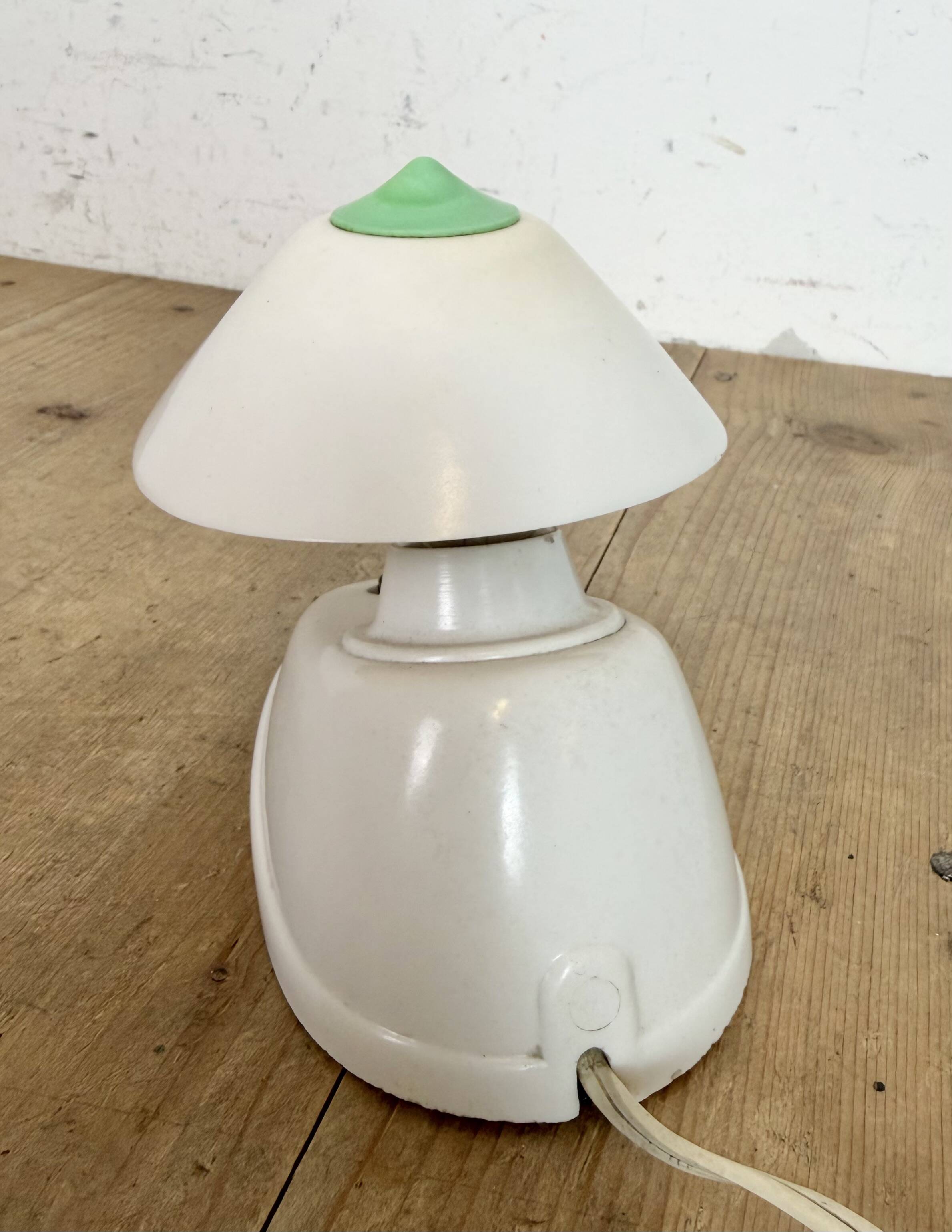 Vintage White Bakelite Table Lamp, 1950s
