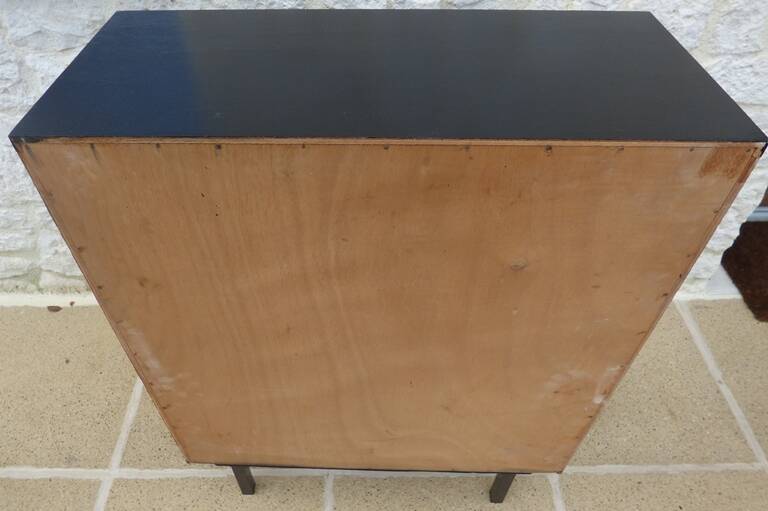 Storage unit, display cabinet with sliding glass doors, metal base