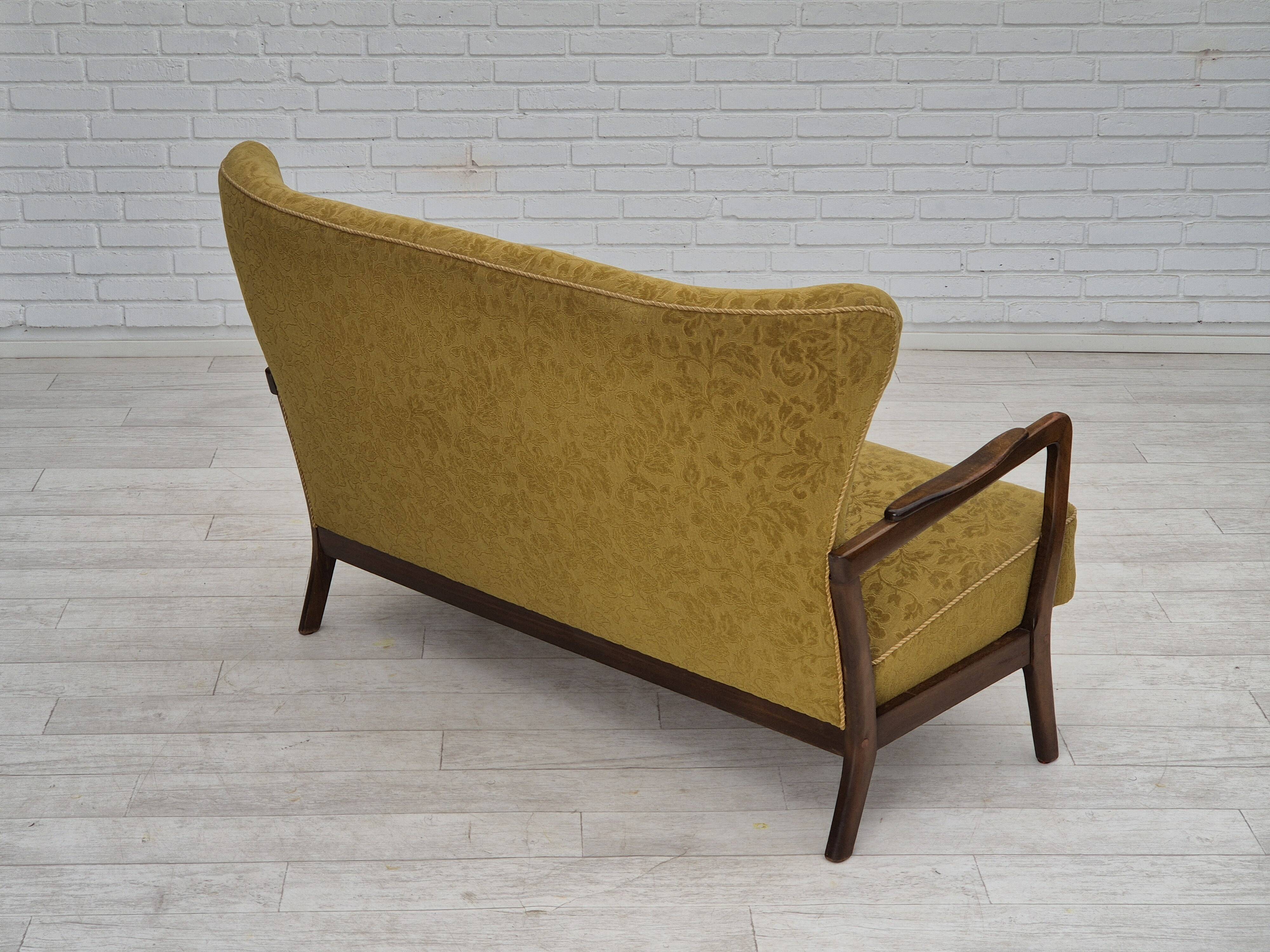 1960s, Danish 2 seater sofa by Søren Hansen for Fritz Hansen, original condition.