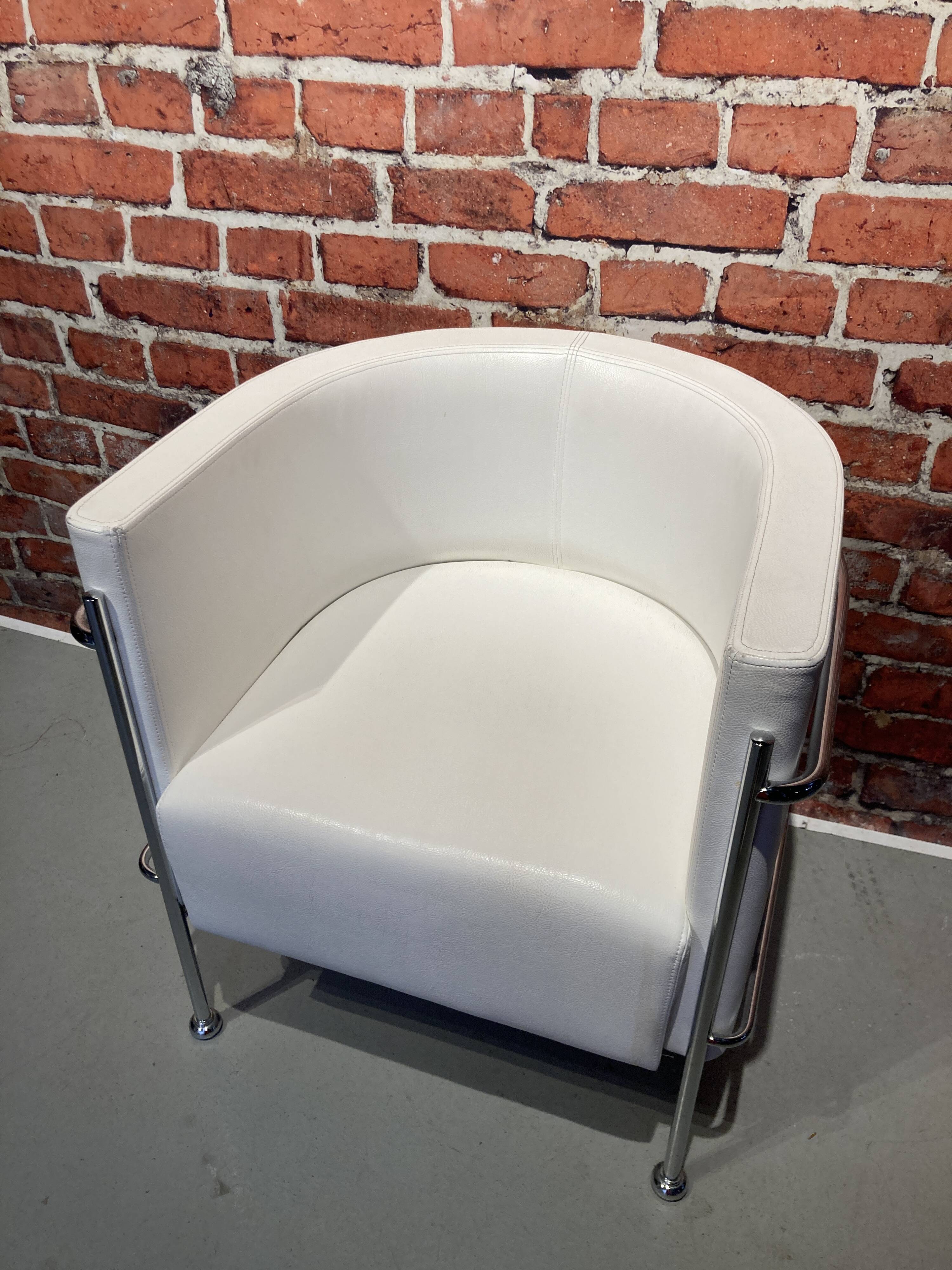 Fauteuil design "Sweet Arm chair"