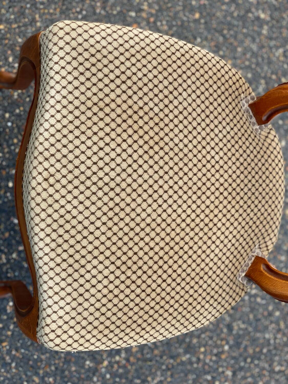 4 chaises louis Philippe bois massif et daim beige