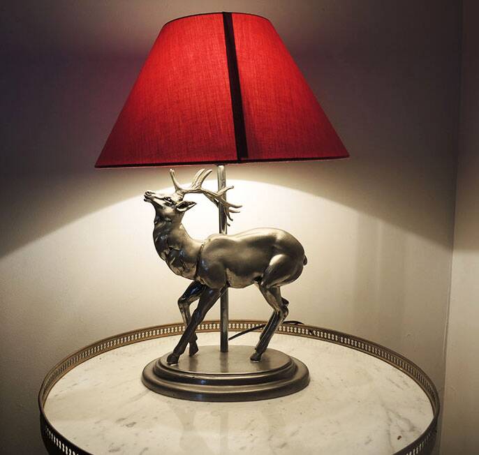 Old Pewter Deer Table Lamp