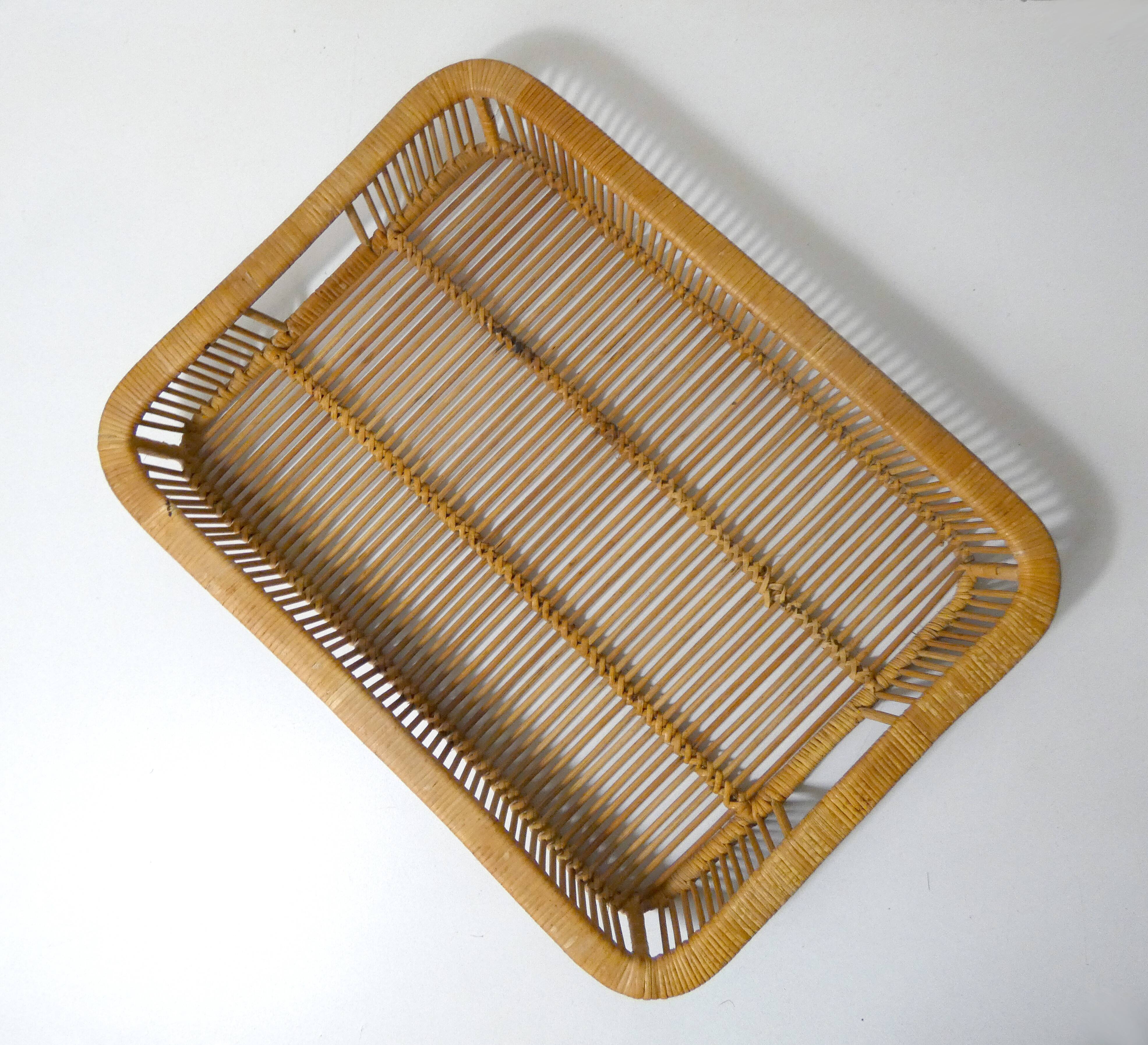 large vintage design rattan tray