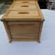 Commode en bois et osier