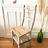 Transformable stepladder chair