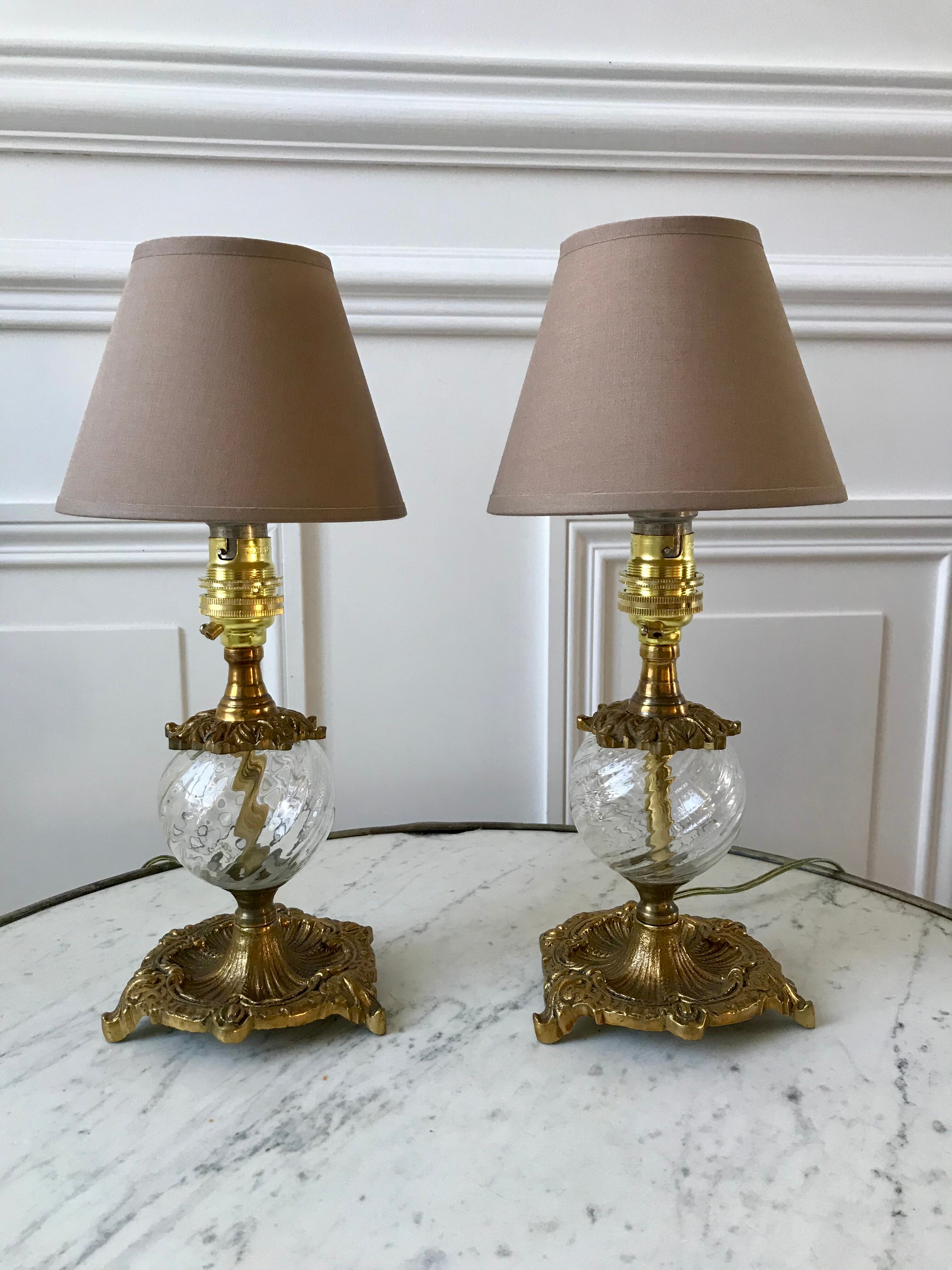 Pair of table lamps in bronze and glass early twentieth century