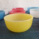 9 ramekins 1970 in Arcopal