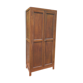 Armoire parisienne